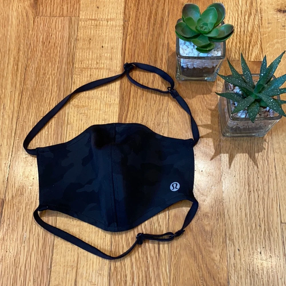 Lululemon Black Camo Face Mask Double Strap Unisex